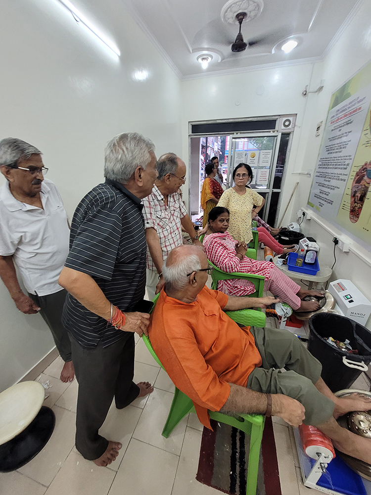 Kansa Thali Ayurvedic Massage Therapy Machine